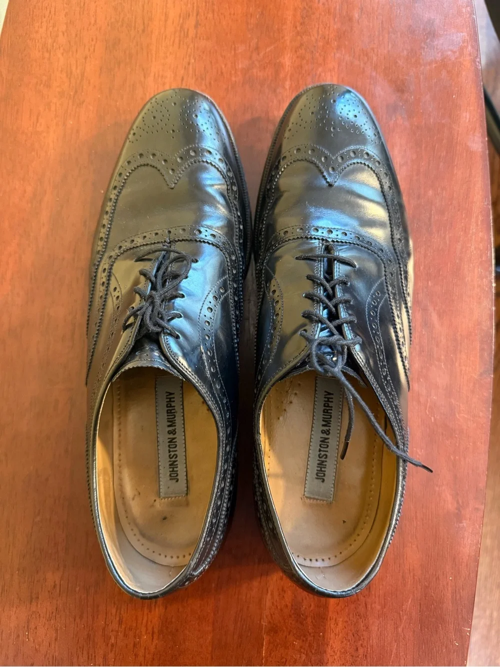 Johnston & Murphy Black Wingtip Leather Men’s Shoes 10.5
